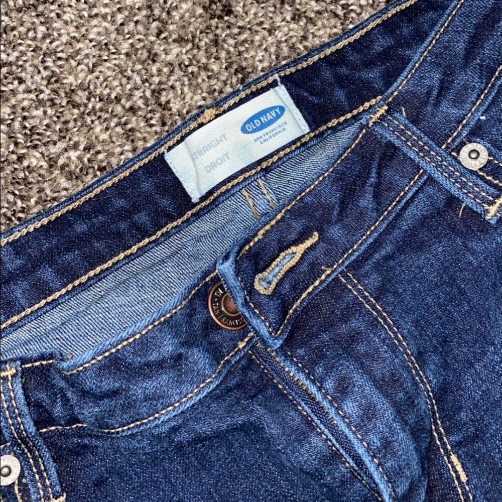 NEVER WORN. old navy boot cut jeans.